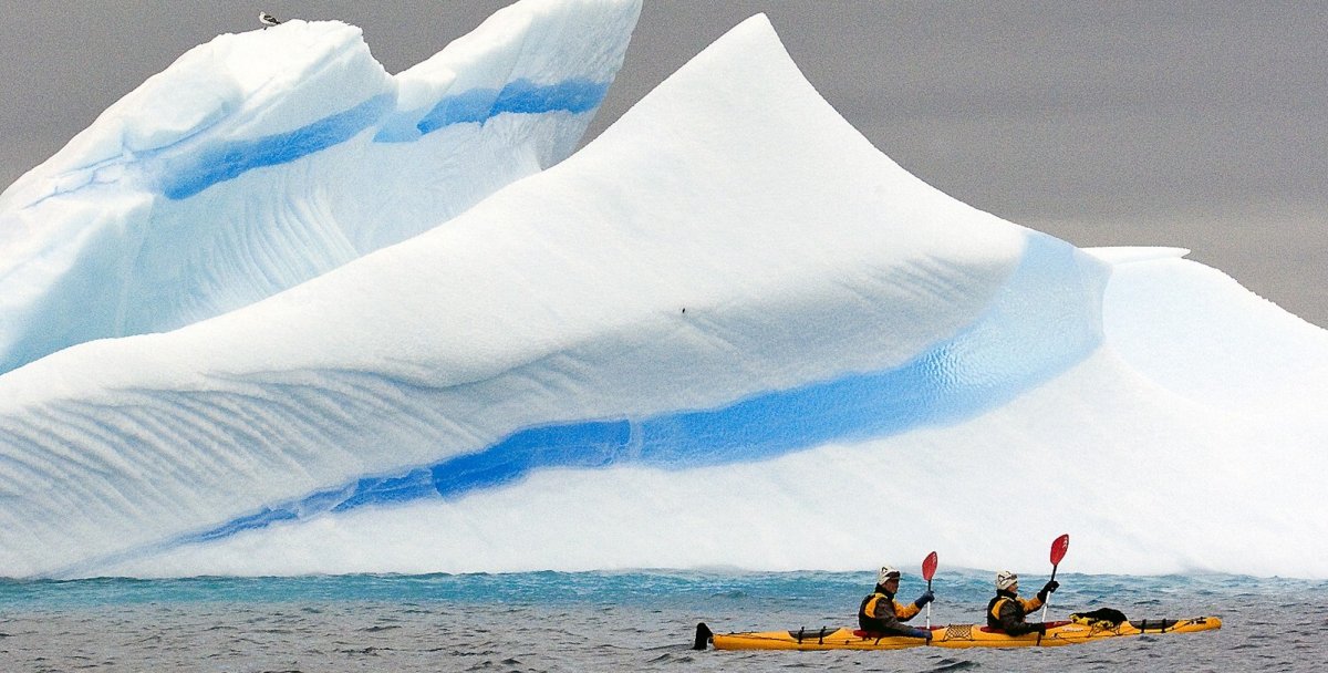 Tandem sea kayakers in Antarctica