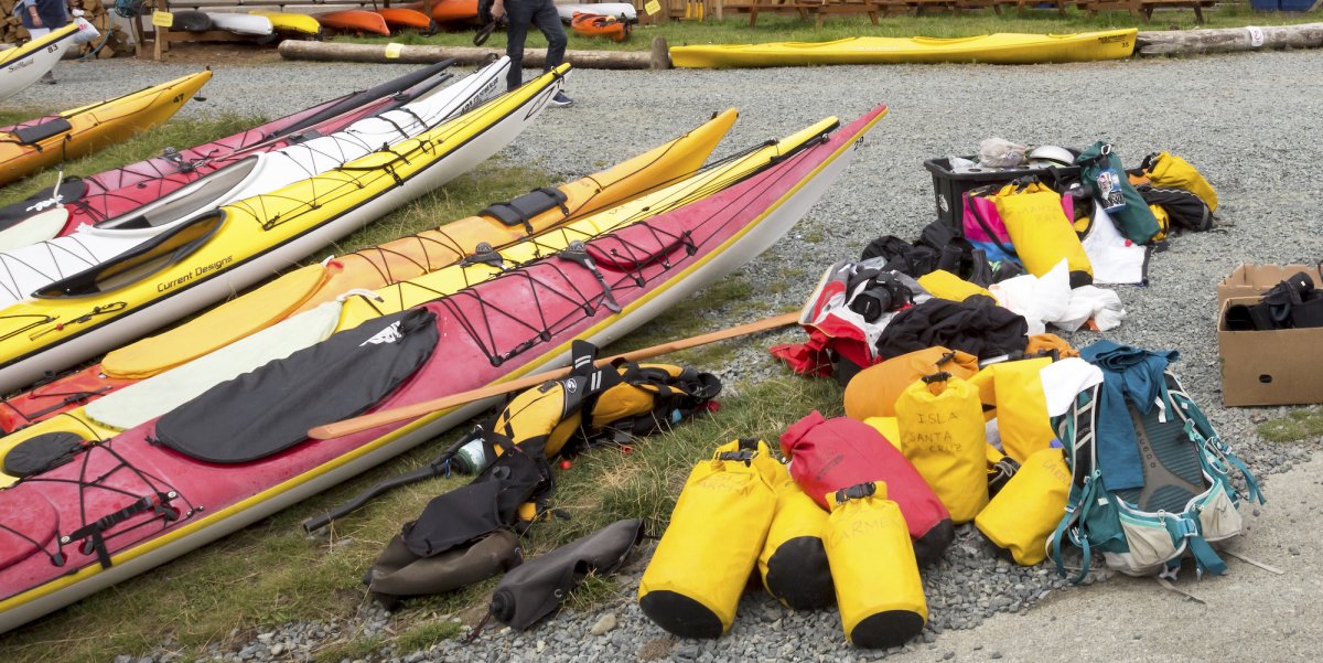 Kayaking Checklist: What to Bring Kayaking